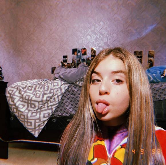 Meet your Posher, Chelsea - Picture 1 of 1